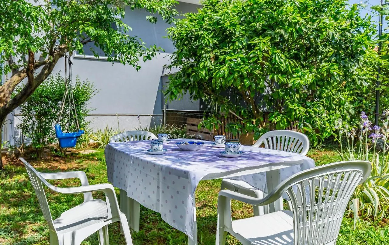 Apartment Lorencin Milka Medulin