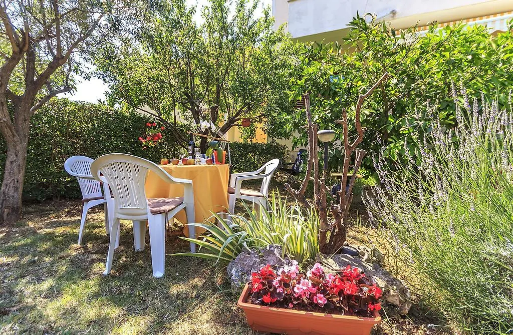 Apartment Lorencin Milka Medulin